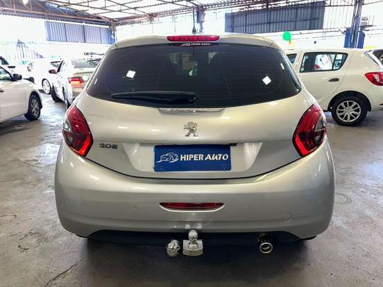 PEUGEOT-208-1.6 GRIFFE 16V FLEX 4P AUTOMÁTICO PEUGEOT-208-2016