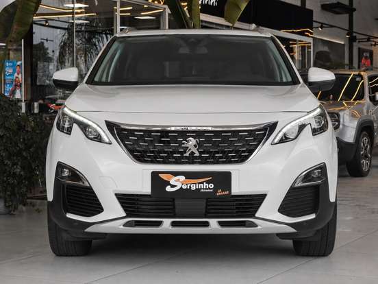 PEUGEOT-3008-2017