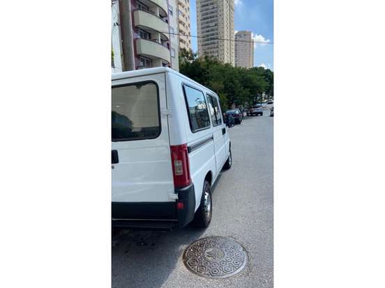 PEUGEOT-BOXER-2012