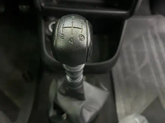 PEUGEOT-PARTNER RAPID-2023