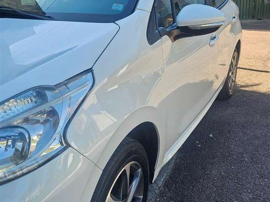 PEUGEOT-208-1.5 ALLURE 8V FLEX 4P MANUAL PEUGEOT-208-2014