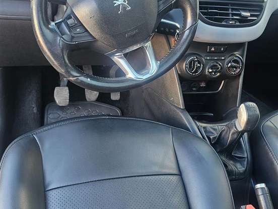 PEUGEOT-208-1.5 ALLURE 8V FLEX 4P MANUAL PEUGEOT-208-2014