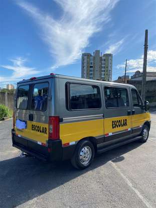 PEUGEOT-BOXER-2011