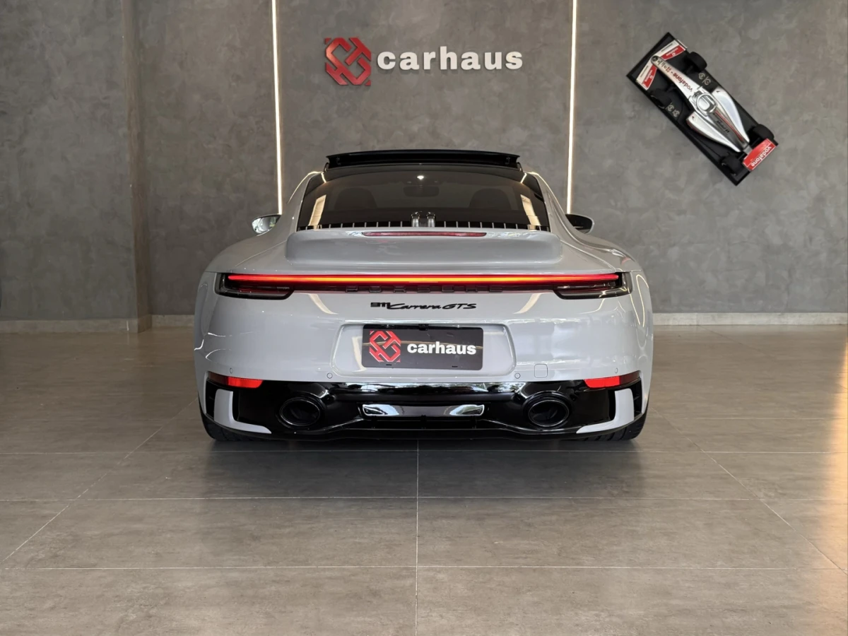 Porsche 911 — foto 5