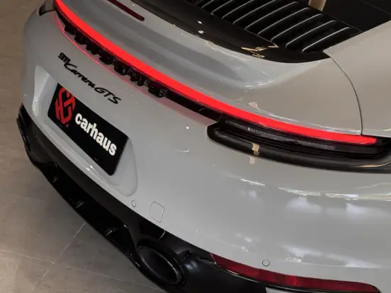 PORSCHE-911-2024