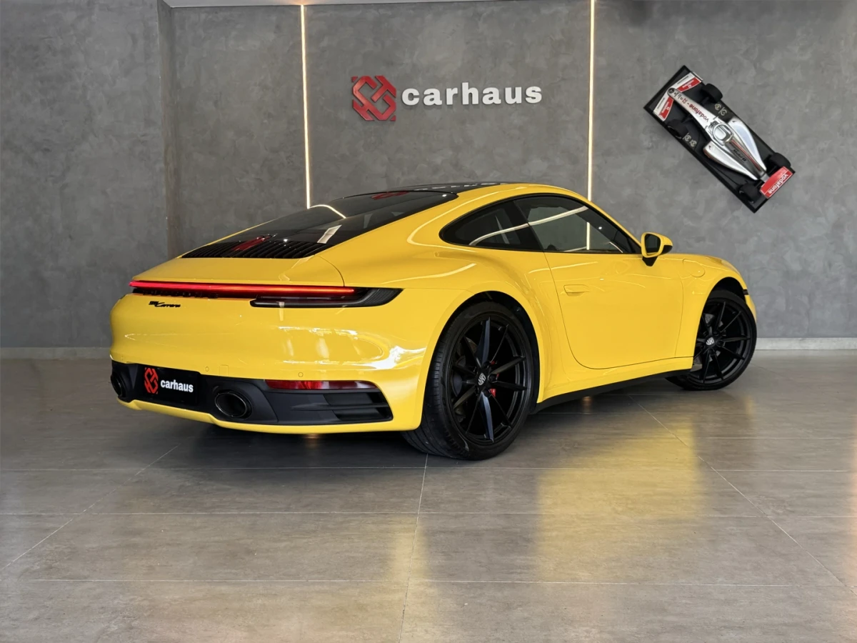 Porsche 911 — foto 4