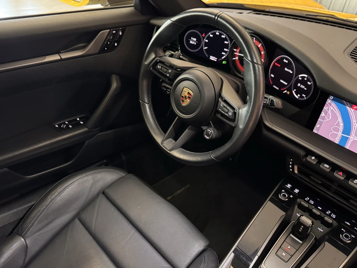 Porsche 911 — foto 13