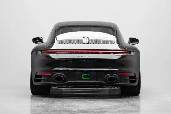 PORSCHE-911-2024