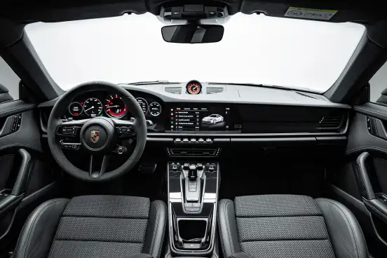 PORSCHE-911-2024