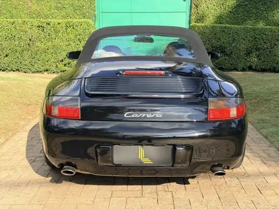 PORSCHE-911-2001