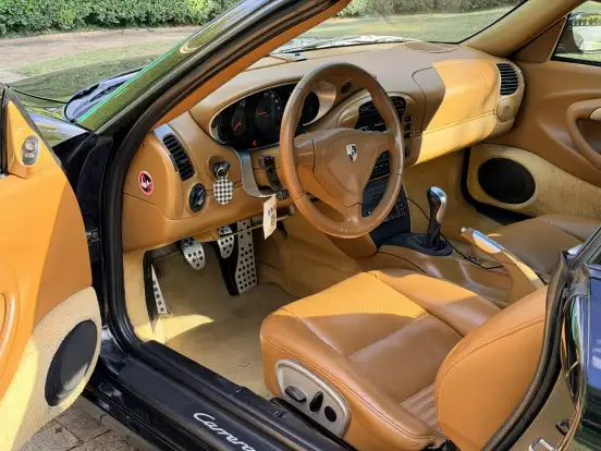 PORSCHE-911-2001