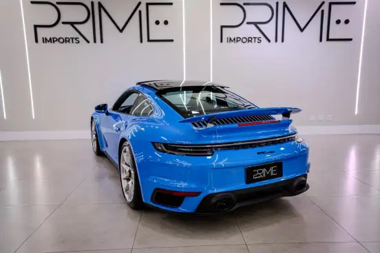 PORSCHE-911-2023
