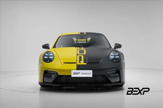 PORSCHE-911-2025