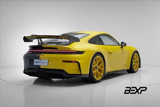 PORSCHE-911-2025