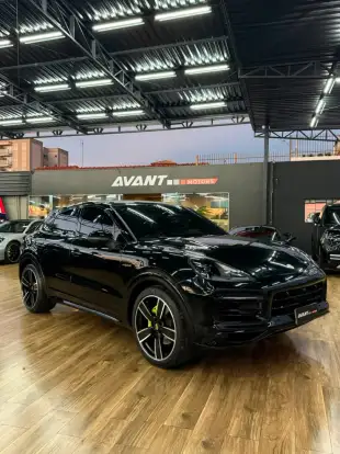 PORSCHE-CAYENNE-2023