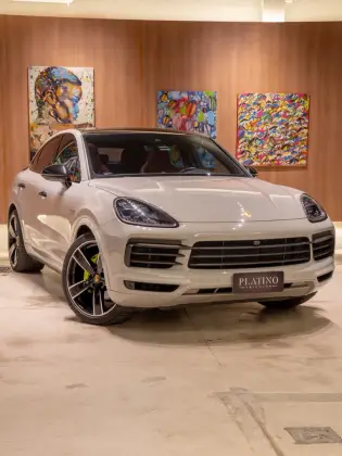 PORSCHE CAYENNE 3.0 V6 E-HYBRID COUPÉ PLATINUM EDITION AWD TIPTRONIC S