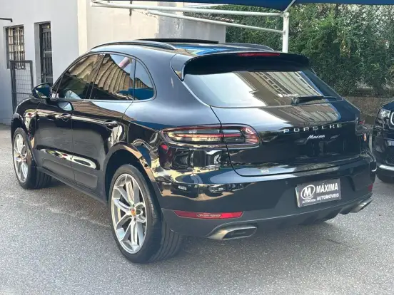 PORSCHE-MACAN-2017