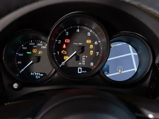 PORSCHE-MACAN-2.0 TURBO GASOLINA PDK PORSCHE-MACAN-2025