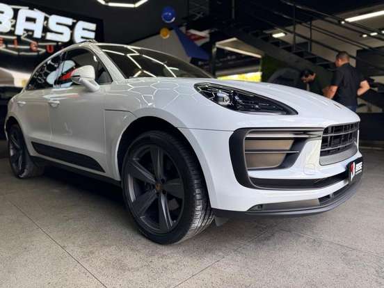 PORSCHE-MACAN-2024