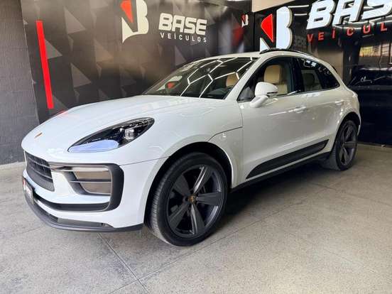 PORSCHE-MACAN-2024