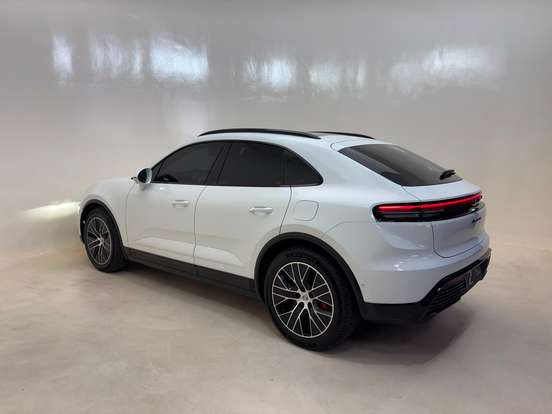PORSCHE-MACAN-4S ELÉTRICO PORSCHE-MACAN-2024