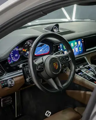 PORSCHE-PANAMERA-2023