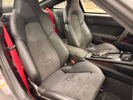 PORSCHE-911-3.0 24V H6 GASOLINA CARRERA GTS PDK PORSCHE-911-2023