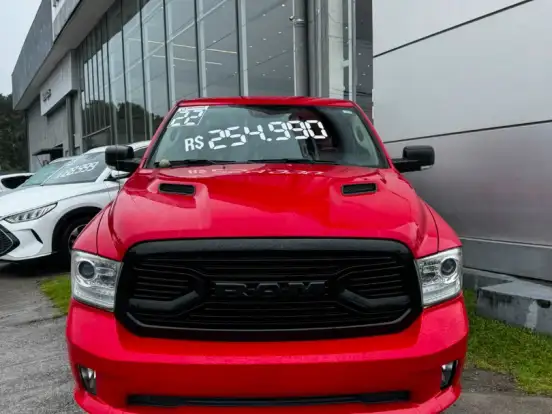 RAM-1500-5.7 V8 GASOLINA REBEL CD 4X4 AUTOMÁTICO RAM-1500-2022