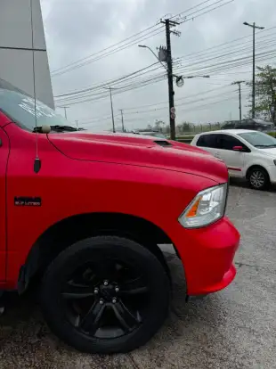 RAM-1500-5.7 V8 GASOLINA REBEL CD 4X4 AUTOMÁTICO RAM-1500-2022