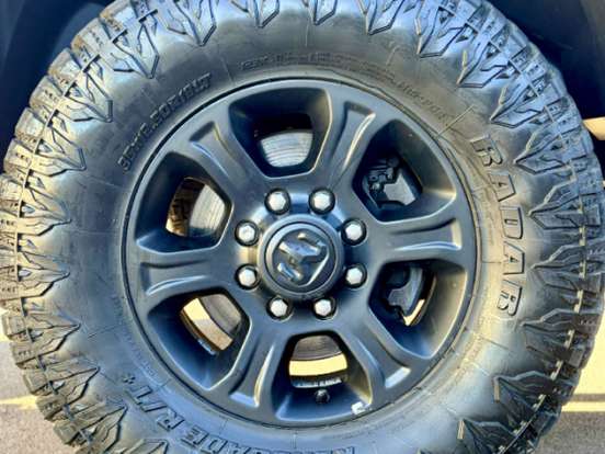 RAM-3500-6.7 I6 TURBO DIESEL LARAMIE NIGHT EDITION CD 4X4 AUTOMÁTICO RAM-3500-2022
