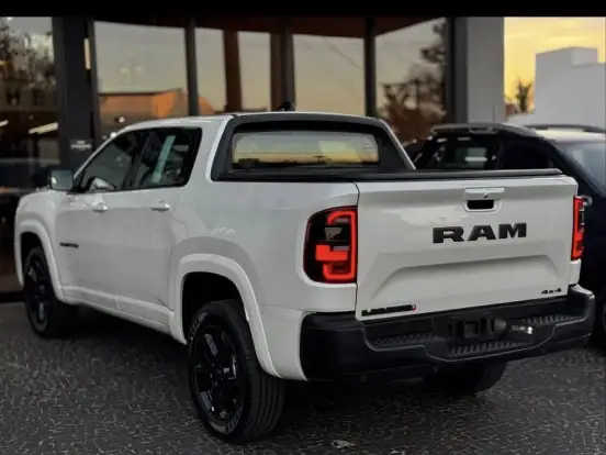 RAM-RAMPAGE-2.2 TURBO DIESEL LARAMIE 4X4 AUTOMÁTICO RAM-RAMPAGE-2026