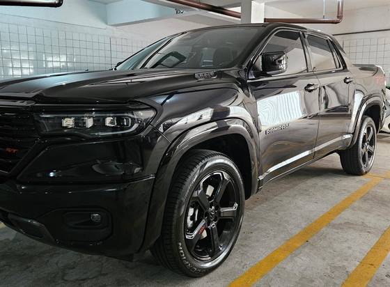 RAM RAMPAGE 2.0 HURRICANE 4 TURBO GASOLINA R/T 4X4 AUTOMÁTICO
