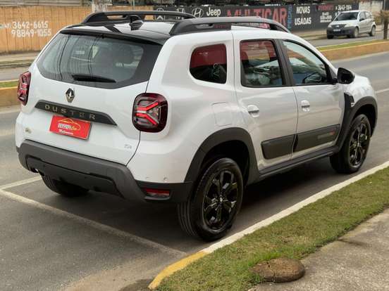 RENAULT-DUSTER-2025