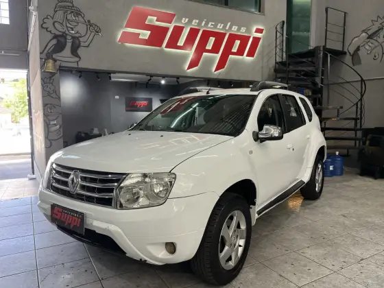 RENAULT DUSTER 2.0 DYNAMIQUE 4X4 16V FLEX 4P MANUAL RENAULT DUSTER 2.0 DYNAMIQUE 4X4 16V FLEX 4P MANUAL
