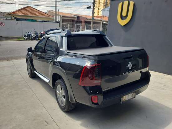 RENAULT-DUSTER-2016