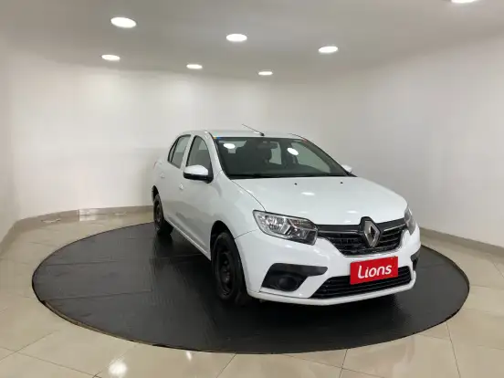 RENAULT-LOGAN-2021