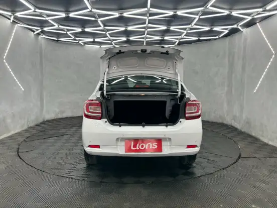 RENAULT-LOGAN-1.0 12V SCE FLEX ZEN MANUAL RENAULT-LOGAN-2025