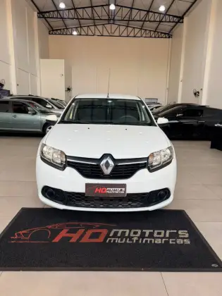 RENAULT SANDERO 1.0 EXPRESSION 16V FLEX 4P MANUAL RENAULT SANDERO 1.0 EXPRESSION 16V FLEX 4P MANUAL