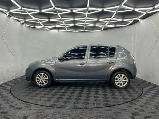 RENAULT-SANDERO-1.0 EXPRESSION 16V FLEX 4P MANUAL RENAULT-SANDERO-2014
