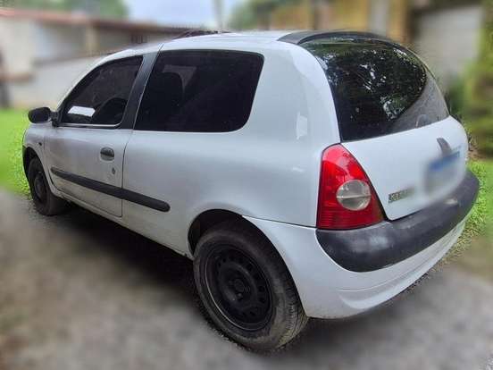 RENAULT-CLIO-1.0 AUTHENTIQUE 8V GASOLINA 2P MANUAL RENAULT-CLIO-2003