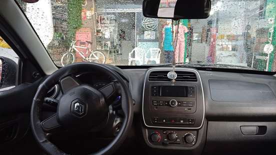 RENAULT-KWID-2019