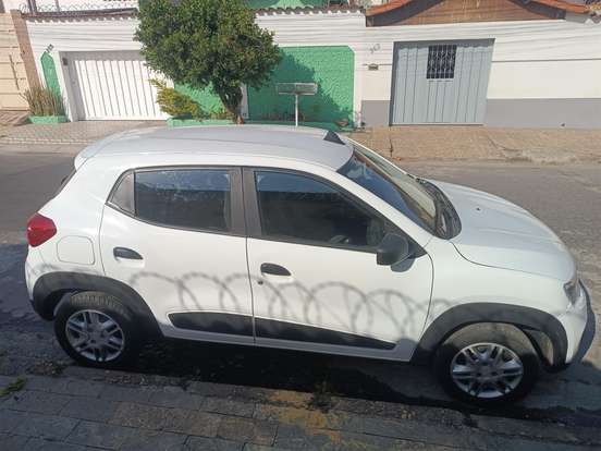 RENAULT-KWID-2019