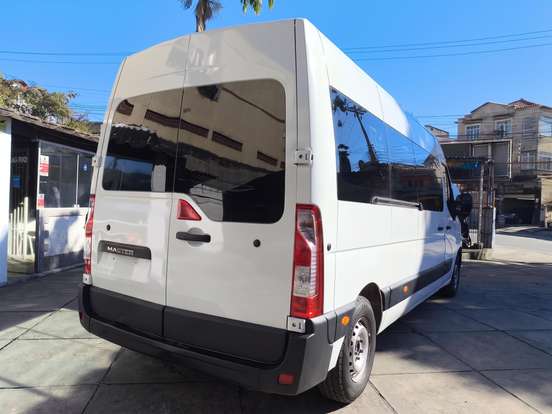 RENAULT-MASTER-2.3 DCI DIESEL MINIBUS EXECUTIVE 16L L3H2 3P MANUAL RENAULT-MASTER-2019