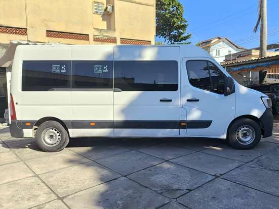 RENAULT-MASTER-2019