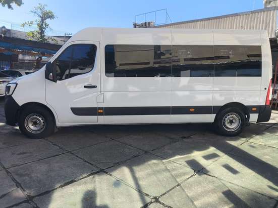 RENAULT-MASTER-2019