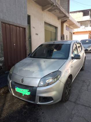 RENAULT SANDERO 1.0 AUTHENTIQUE 16V FLEX 4P MANUAL