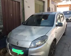 RENAULT SANDERO 1.0 AUTHENTIQUE 16V FLEX 4P MANUAL RENAULT SANDERO 1.0 AUTHENTIQUE 16V FLEX 4P MANUAL