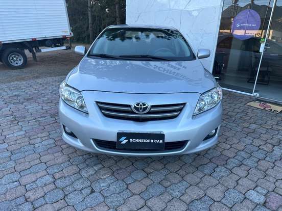 TOYOTA-COROLLA-2011