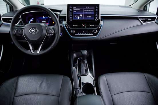 TOYOTA-COROLLA-2020