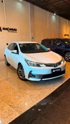 TOYOTA-COROLLA-2018